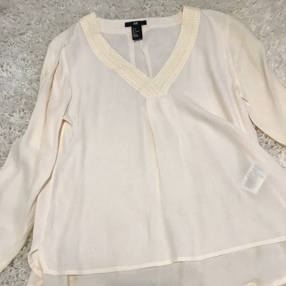 H&M cream blouse